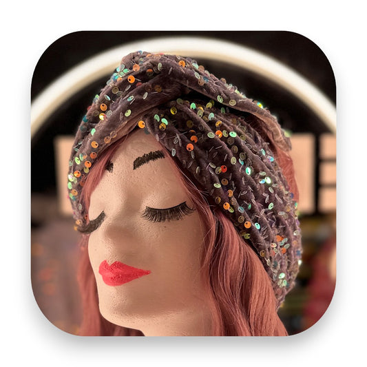 Vielseitiges Haarband Greysparkle als Turban Schleife oder Gürtel getragen - haarband, glitzer, elli fatale, handgefertigt, pailletten, haaraccessoire, styling, turban, gürtel, schleife, Glitterimperium