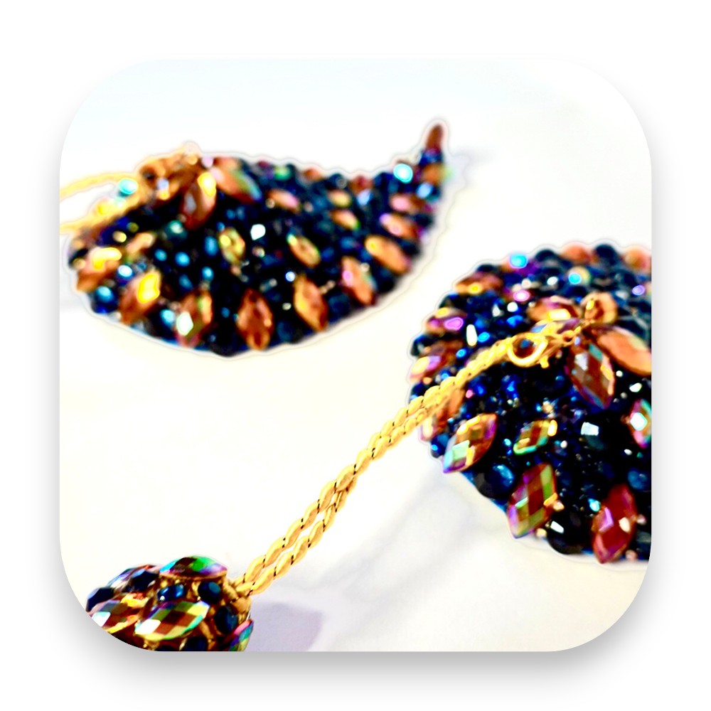 Dunkelblaue Pasties mit goldenen Strasssteinen und Tassel Wings - pastie, nippelabdeckung, nippelpad, nippelcover, burlesque, dunkelblau, gold, tassel, handgefertigt, leder, Glitterimperium