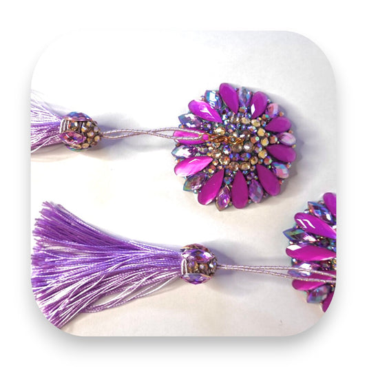 Handgefertigte Pasties rund mit Tassel Wings in leuchtendem Lila - pastie, nippelabdeckung, nippelpad, nippelcover, burlesque, lila, rund, tassel, handgefertigt, leder, Glitterimperium