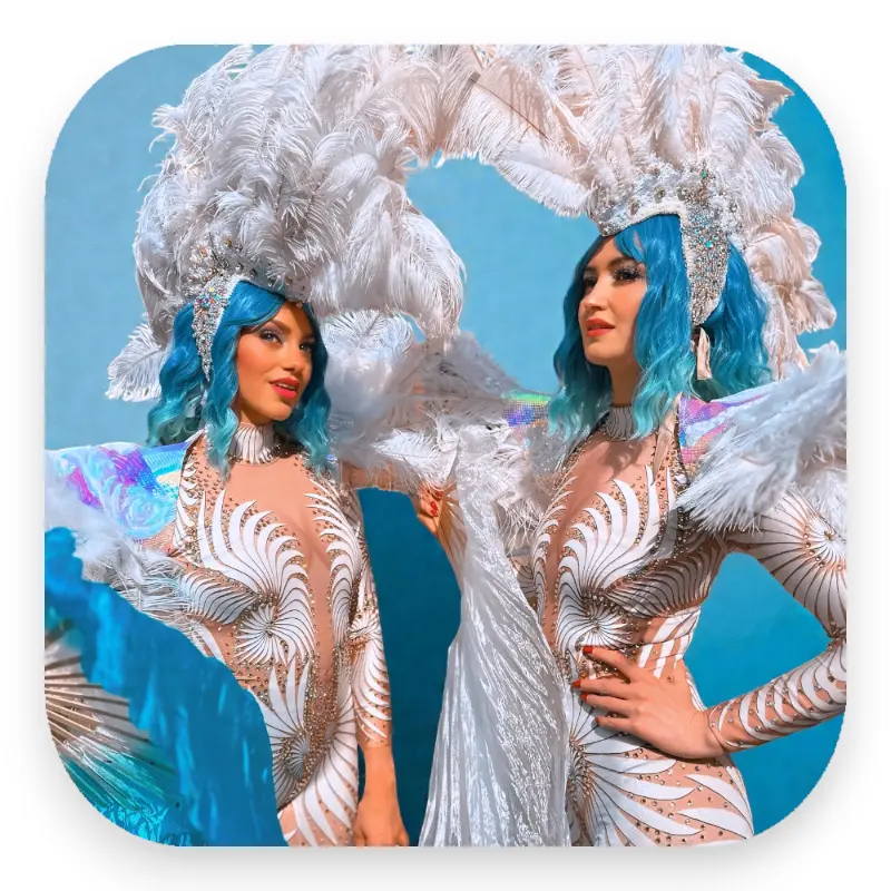 Glitterimperium Elli Fatale Walking Act sorgt für magische Eventatmosphäre